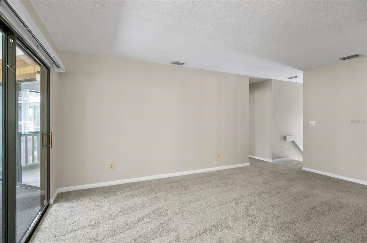 Photo 5 of 14 Oakmont Ct #14, Palm Coast, FL 32137