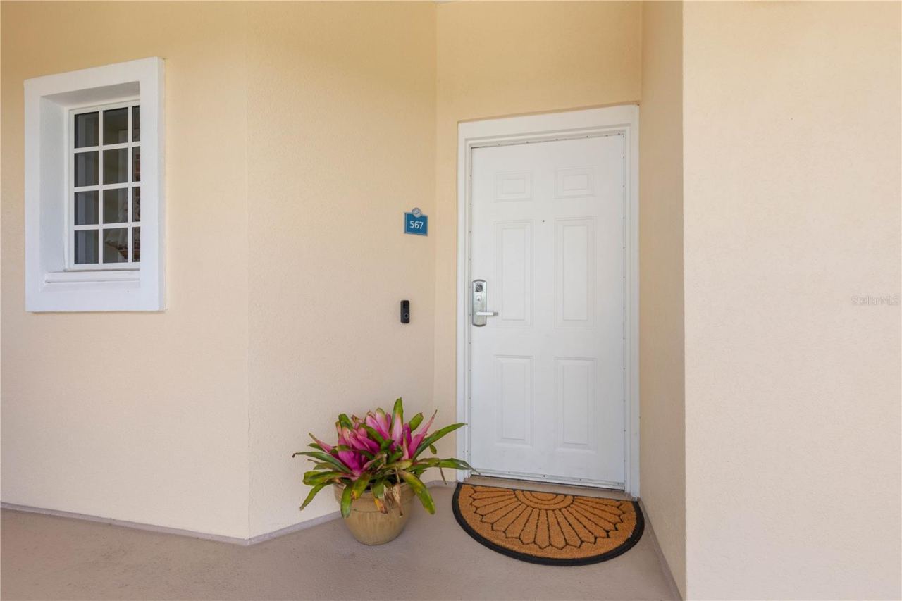 Photo 5 of 102 Yacht Harbor Dr #567, Palm Coast, FL 32137