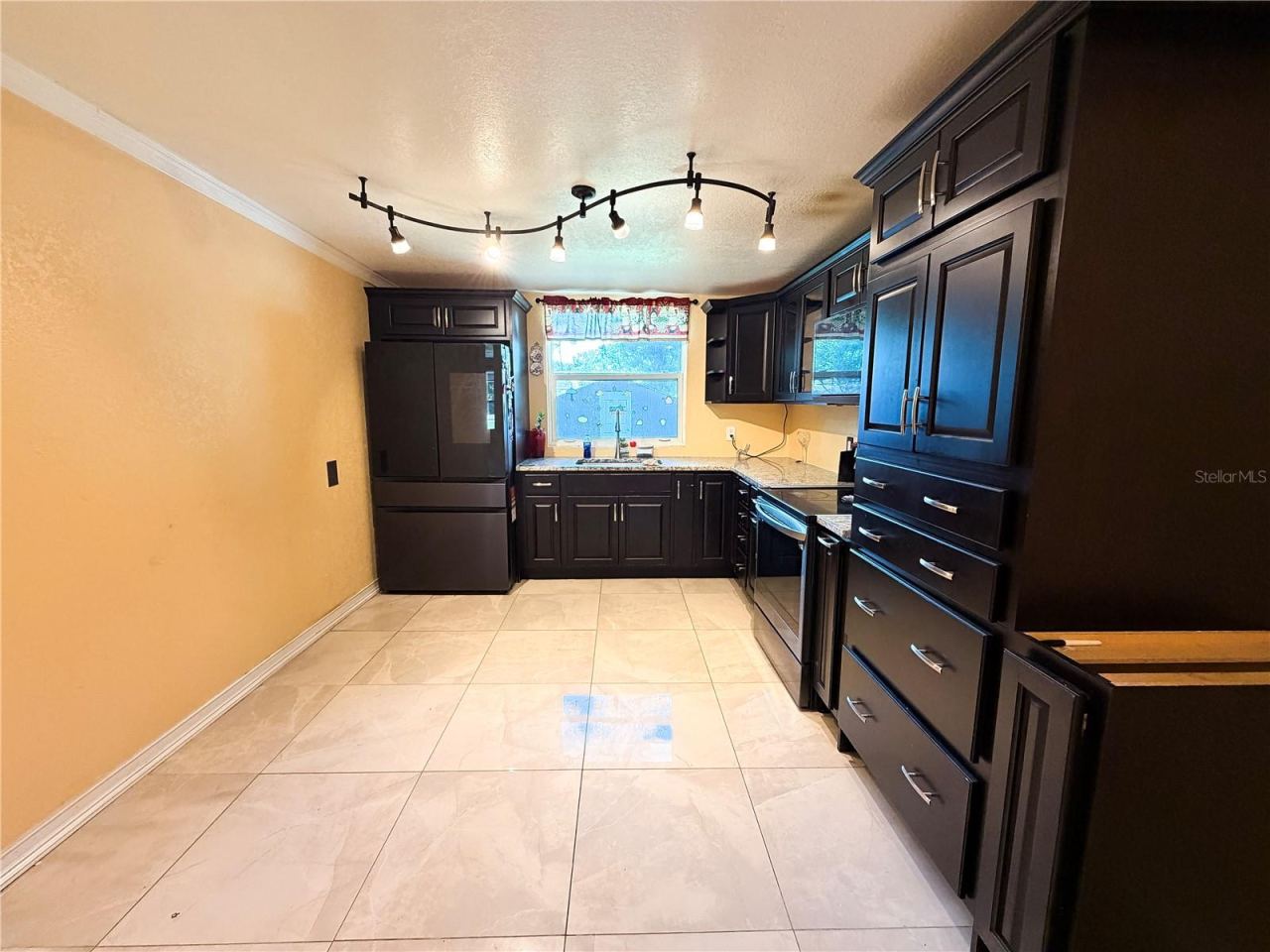 Photo 5 of , Holly Hill, FL 32117