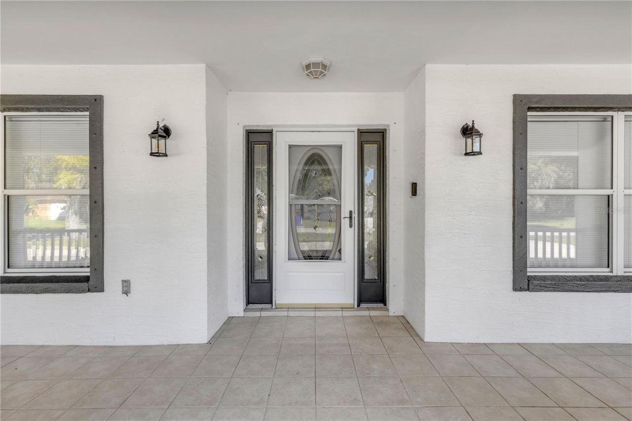 Photo 4 of 3205 Mango Tree Dr, Edgewater, FL 32141