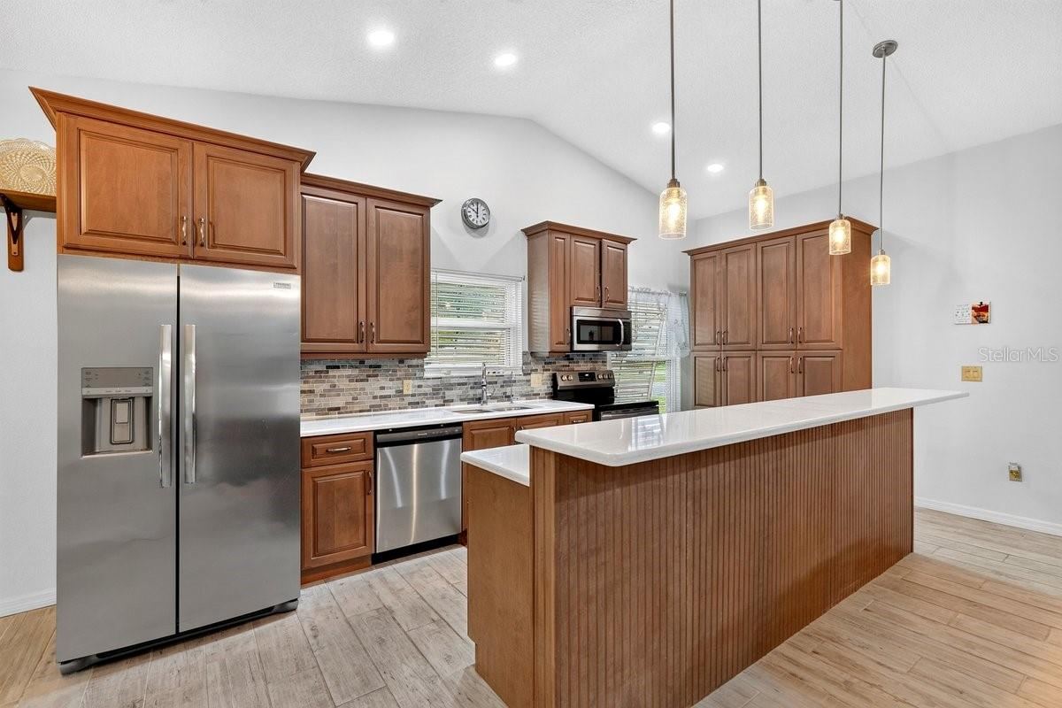 Photo 5 of 786 Pine Shores Cir, New Smyrna Beach, FL 32168