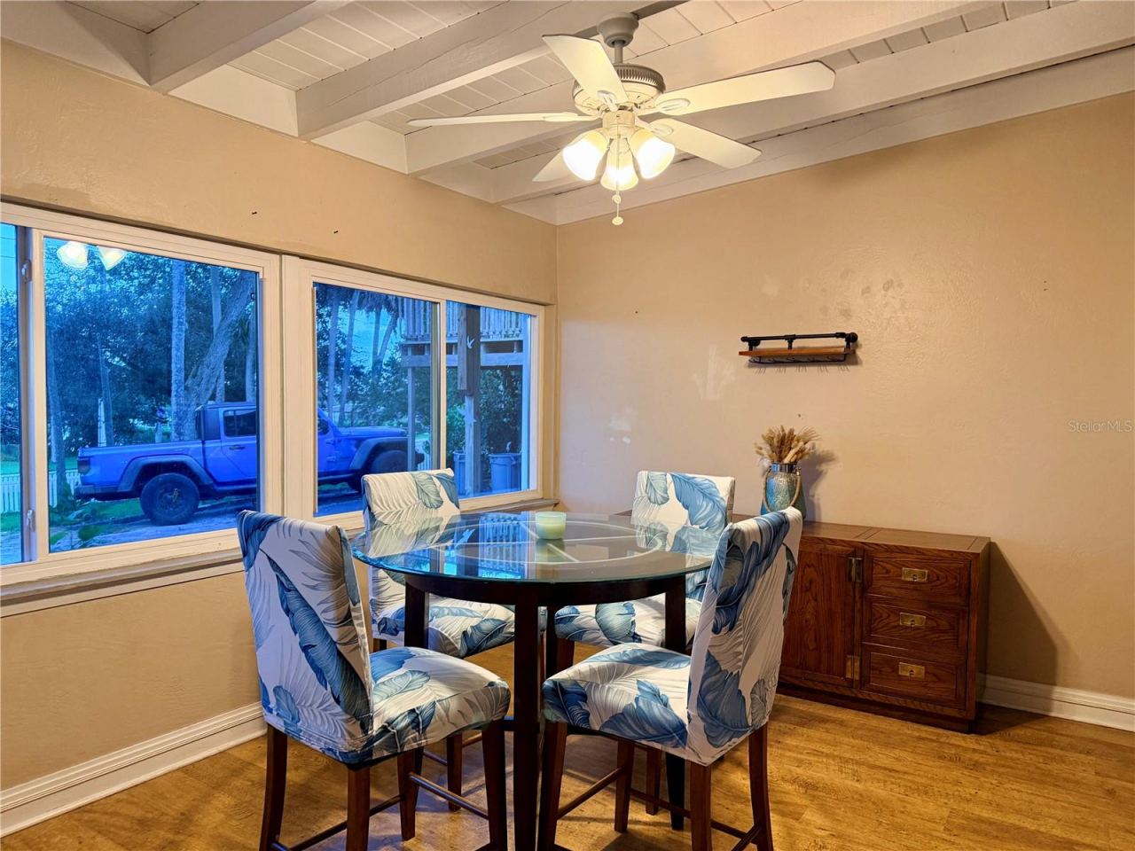 Photo 5 of 318 N Riverside Dr, Edgewater, FL 32132