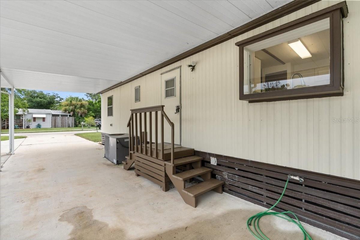 Photo 4 of 5238 Rogers Ave, Port Orange, FL 32127