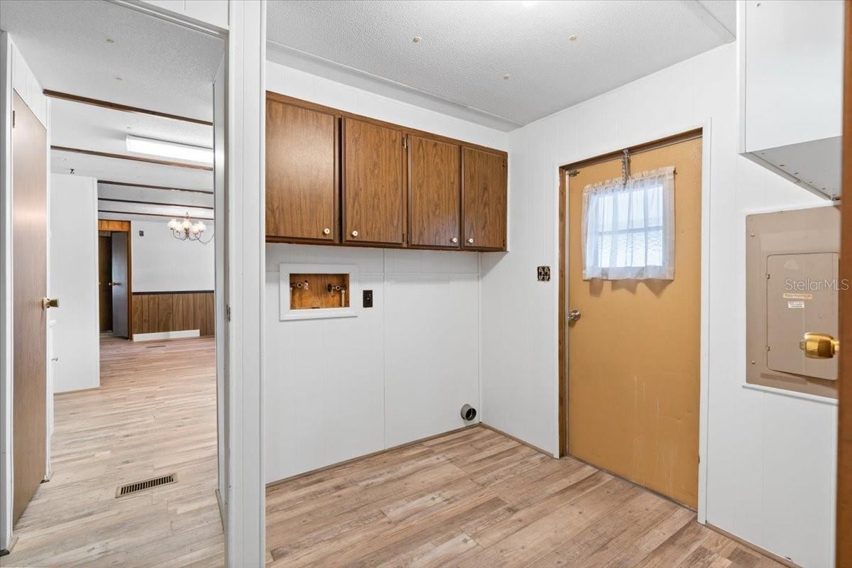 Photo 5 of 5238 Rogers Ave, Port Orange, FL 32127