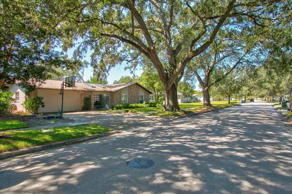 Photo 3 of 2410 Sherbrooke Rd, Winter Park, FL 32792