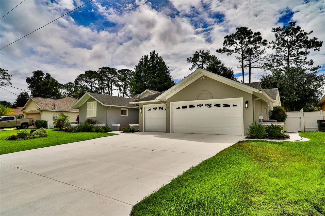 Photo 3 of 112 Wellstone Dr, Palm Coast, FL 32164