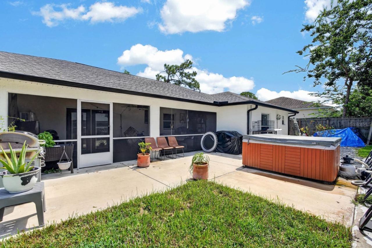 Photo 4 of 3216 Umbrella Tree, Edgewater, FL 32141