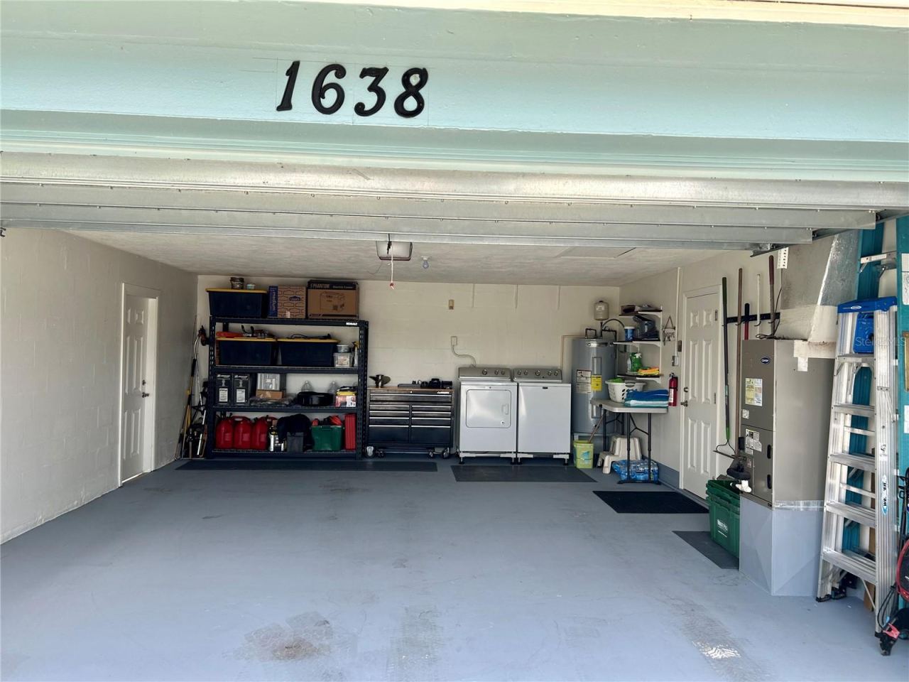 Photo 5 of 1638 Paradise Ln, Astor, FL 32102