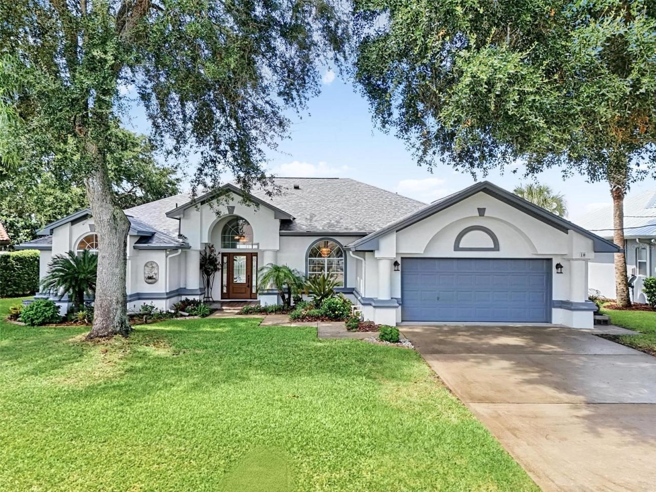 Photo 2 of 10 Chelsea Ct, Palm Coast, FL 32137
