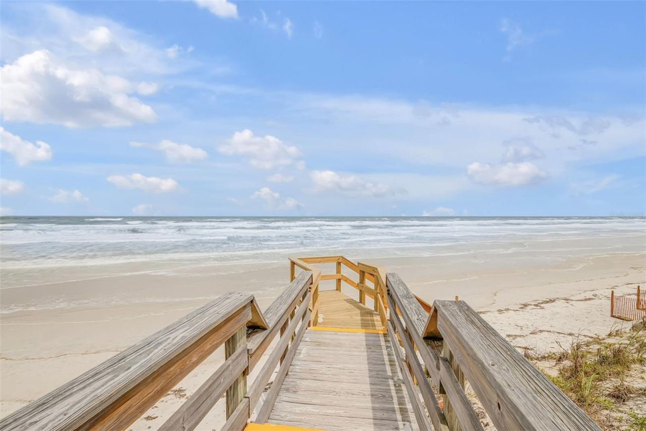 Photo 5 of 4670 Links Village Dr #c204, Ponce Inlet, FL 32127