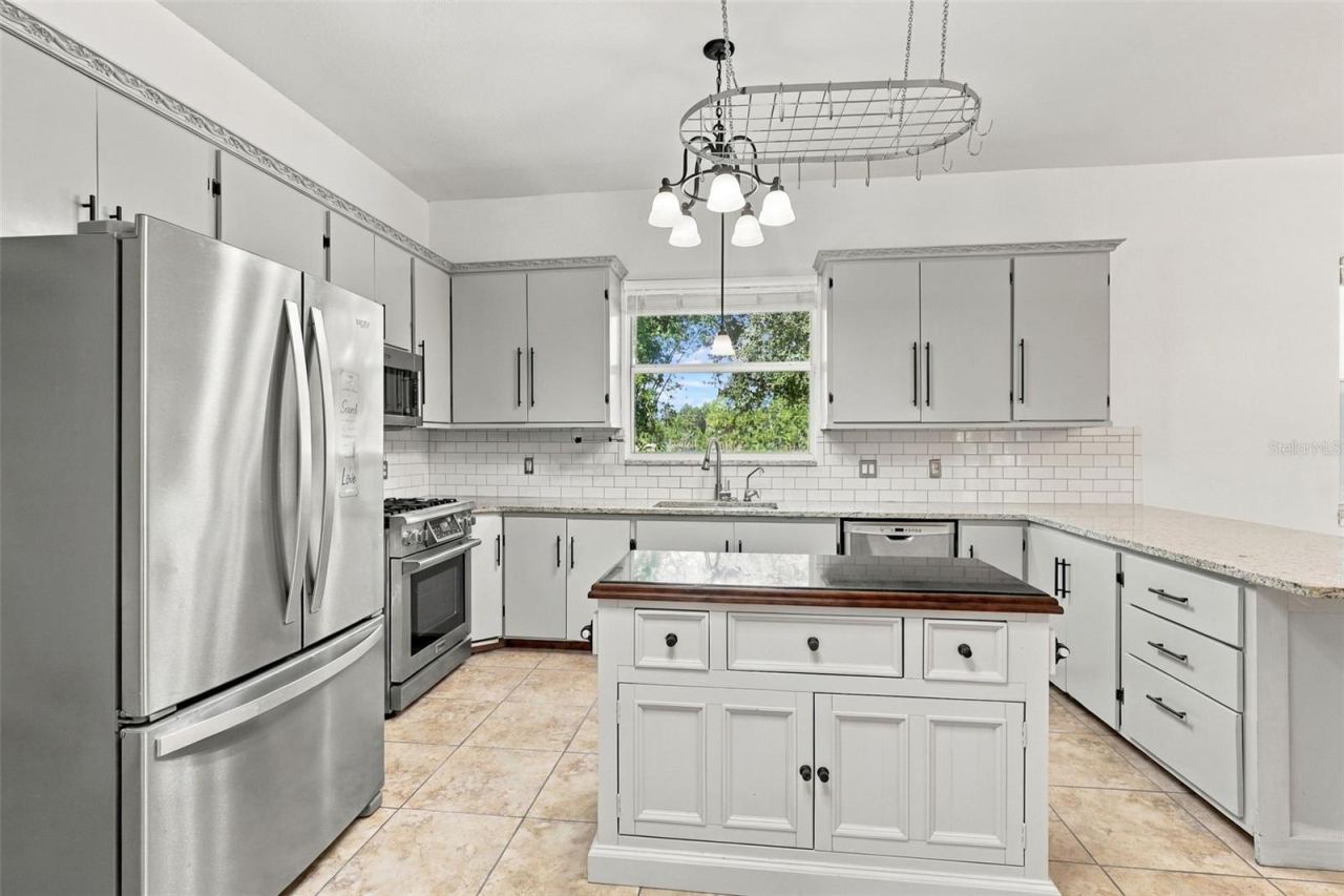 Photo 5 of 615 Deer Pond Rd, Osteen, FL 32764
