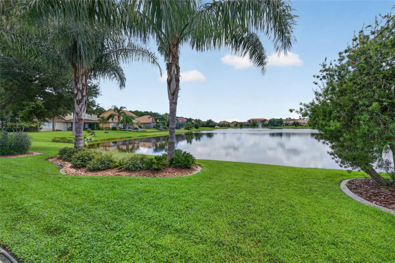 Photo 5 of 521 Venetian Villa Dr, New Smyrna Beach, FL 32168