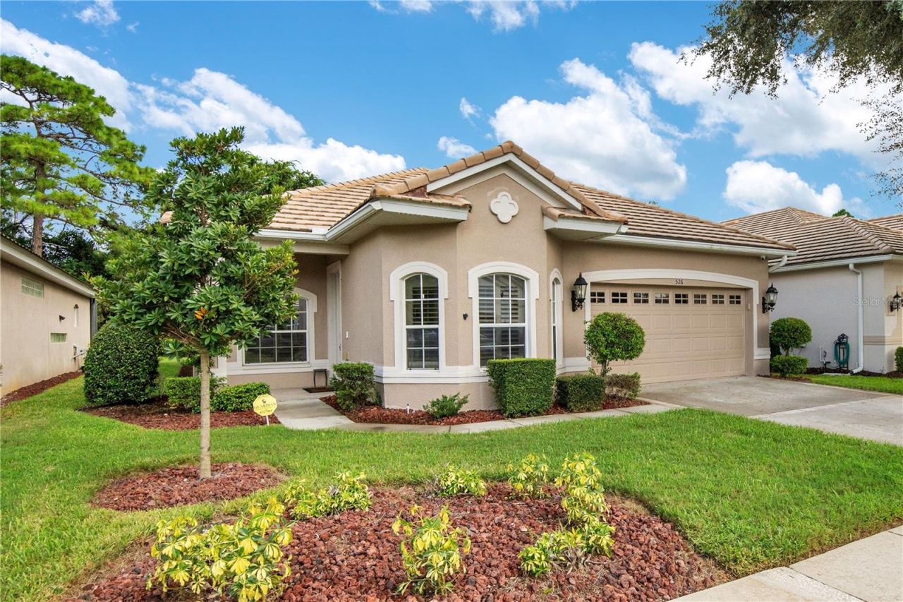Photo 4 of 526 Newhall Ln, Debary, FL 32713