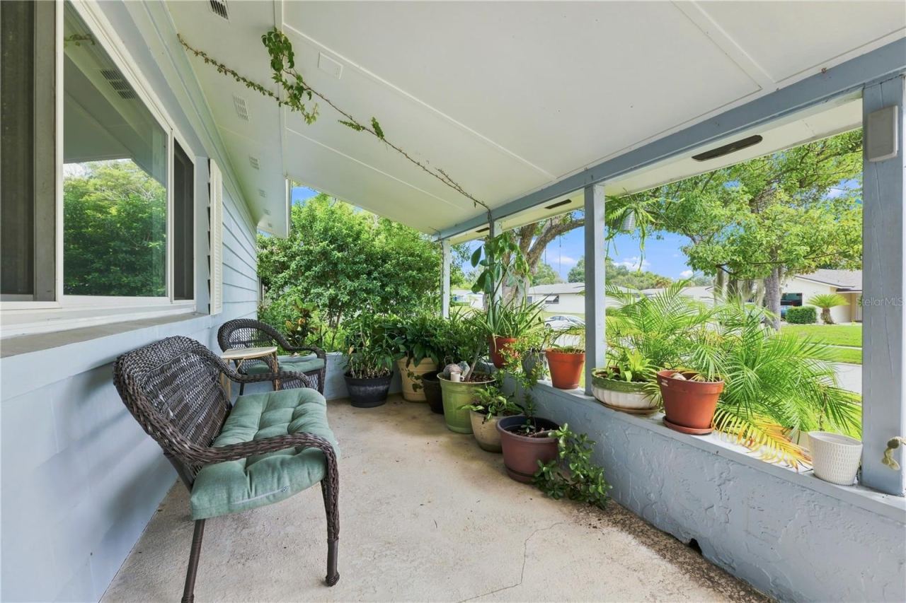 Photo 4 of 2301 Conifer Ave, Winter Park, FL 32792