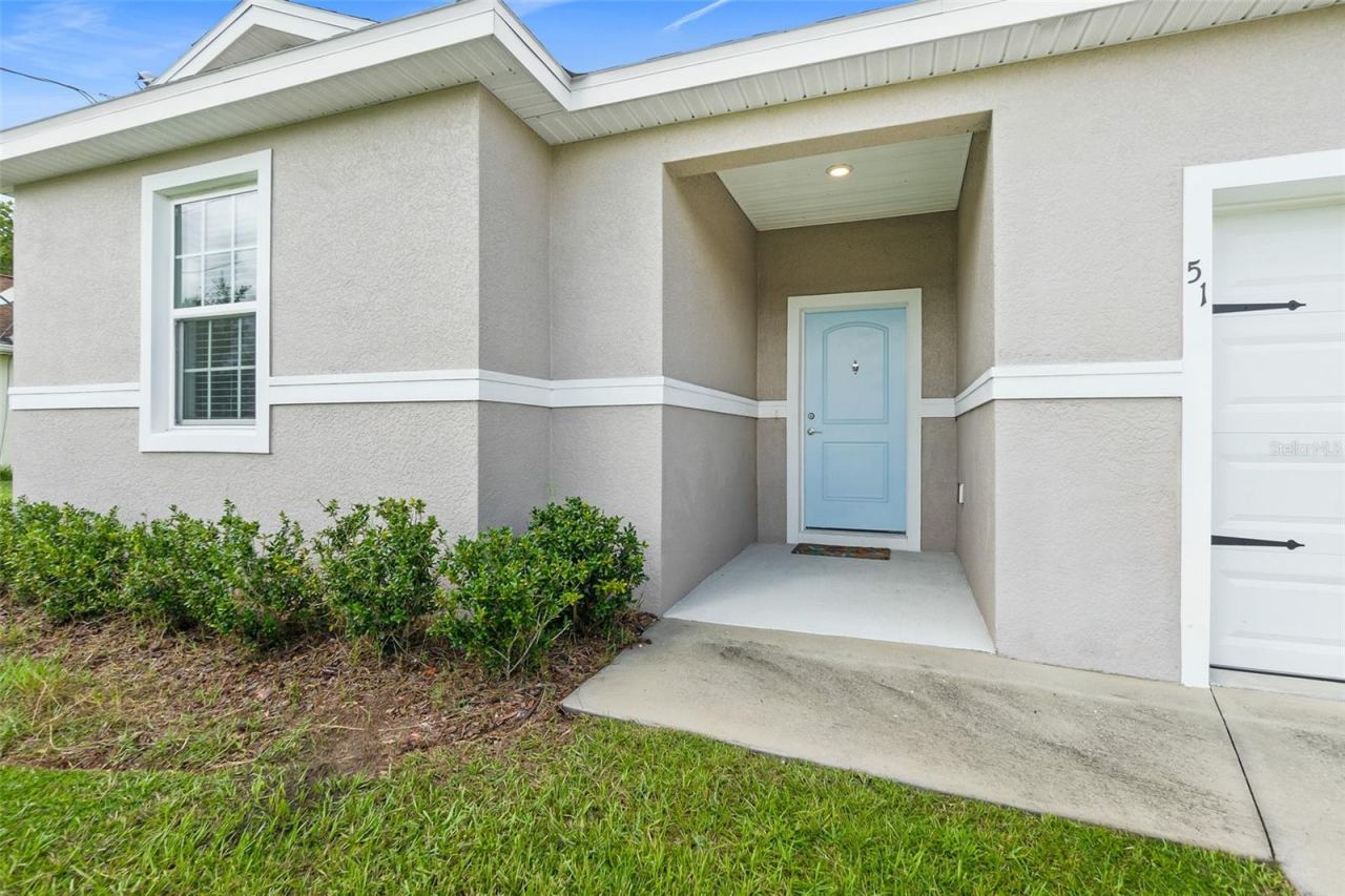 Photo 2 of 51 Royal Oak Dr, Palm Coast, FL 32164