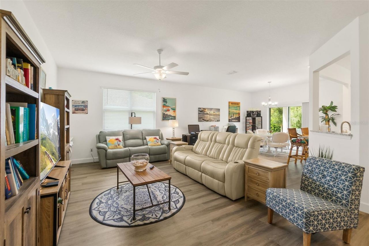 Photo 4 of 51 Royal Oak Dr, Palm Coast, FL 32164
