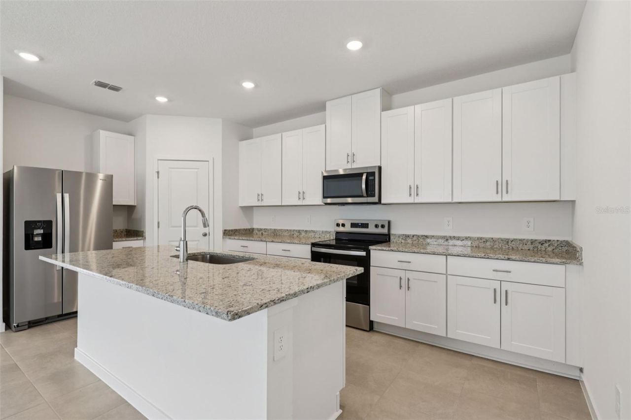 Photo 4 of 126 Wandering Creek Way, Palm Coast, FL 32164