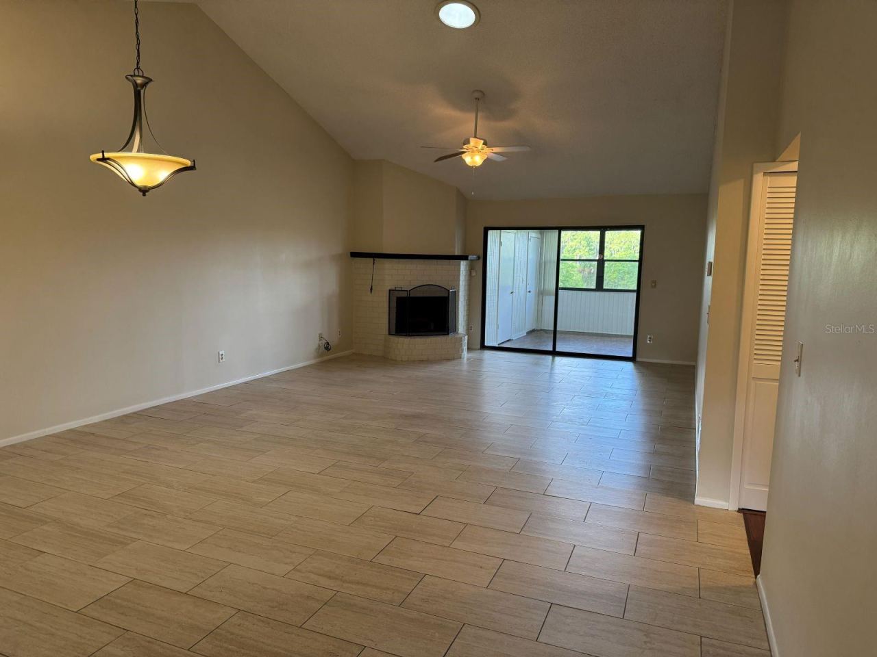 Photo 5 of 573 Belltower Ave #573, Deltona, FL 32725