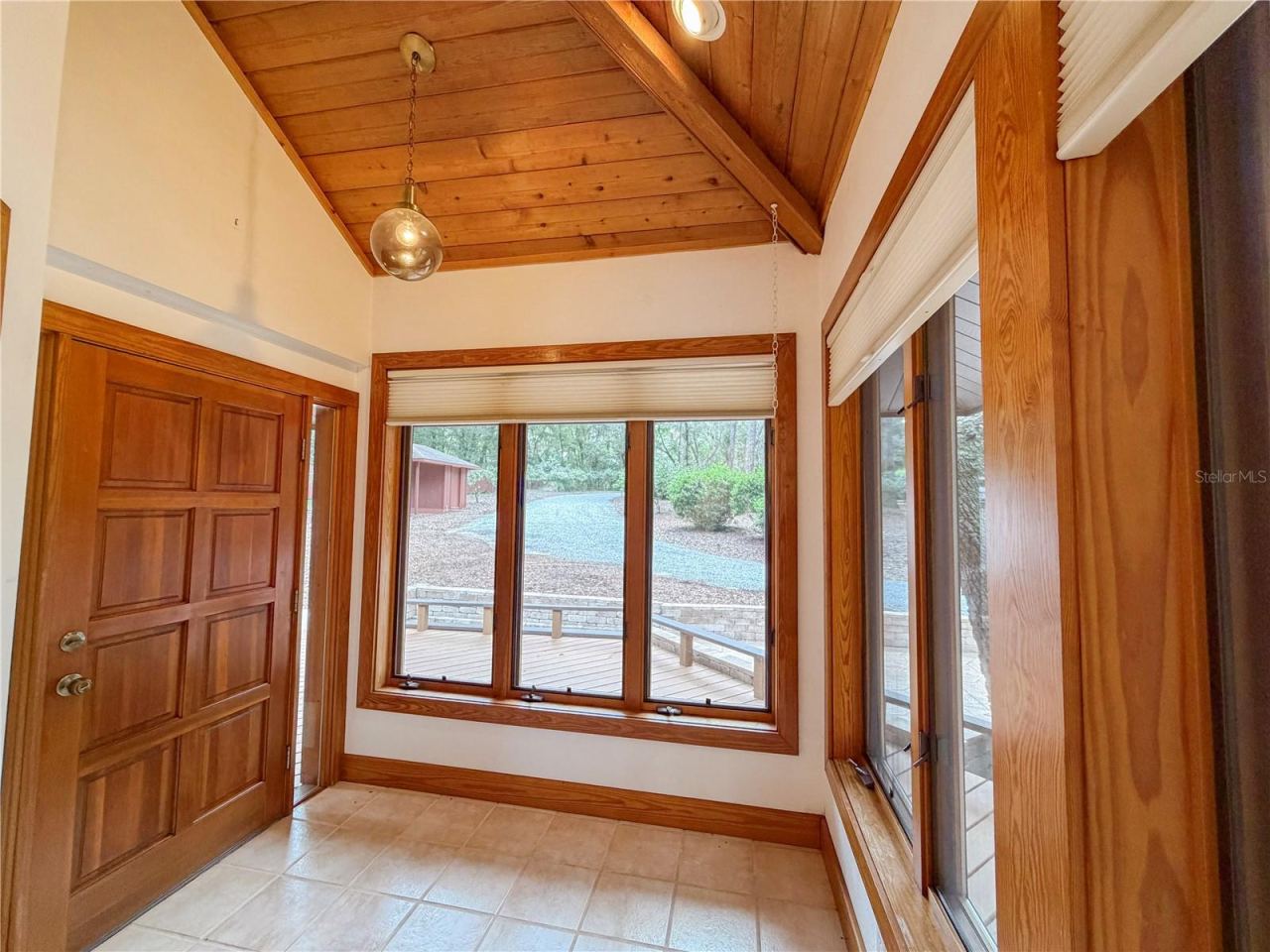 Photo 4 of 202 Mason Rd, Melrose, FL 32666