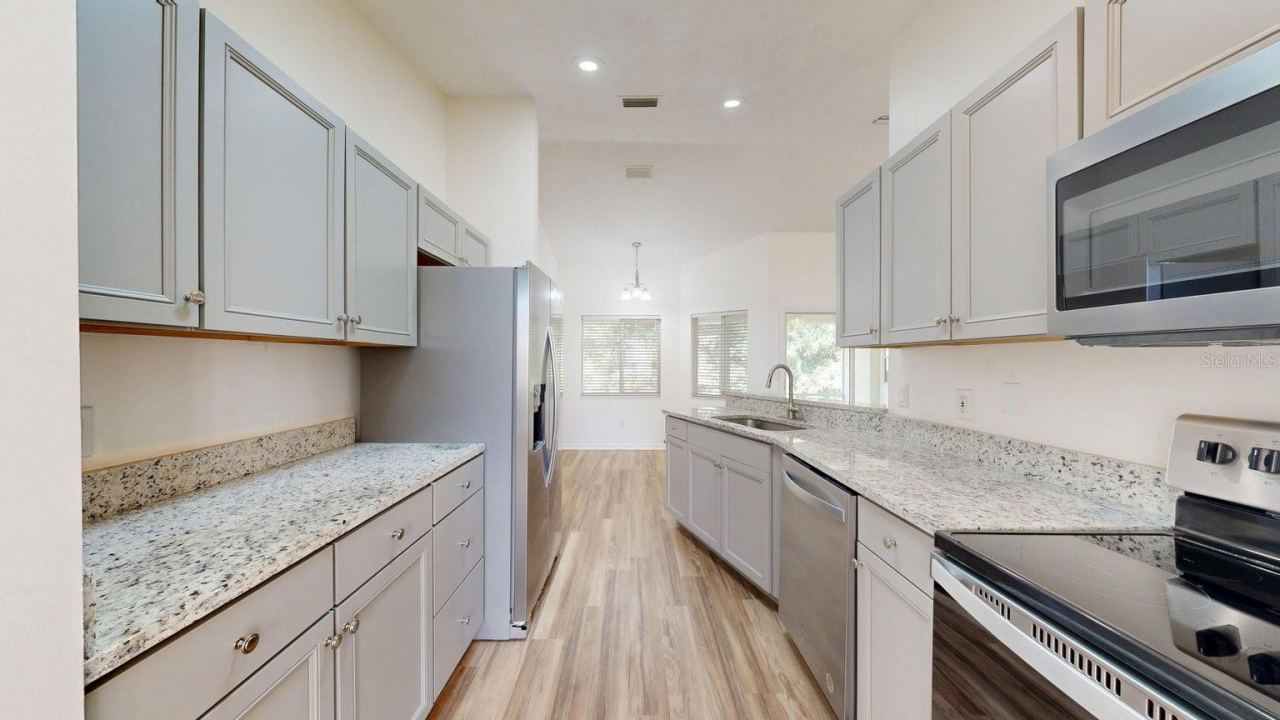 Photo 5 of 20 Russell Dr, Palm Coast, FL 32164
