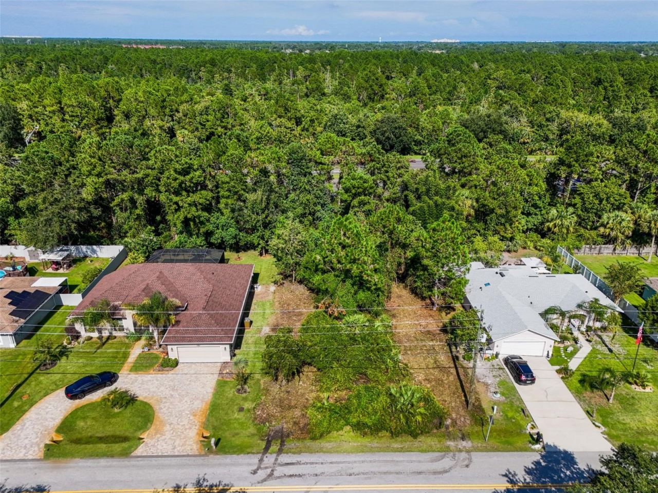 Photo 2 of 182 Bird Of Paradise Dr, Palm Coast, FL 32137
