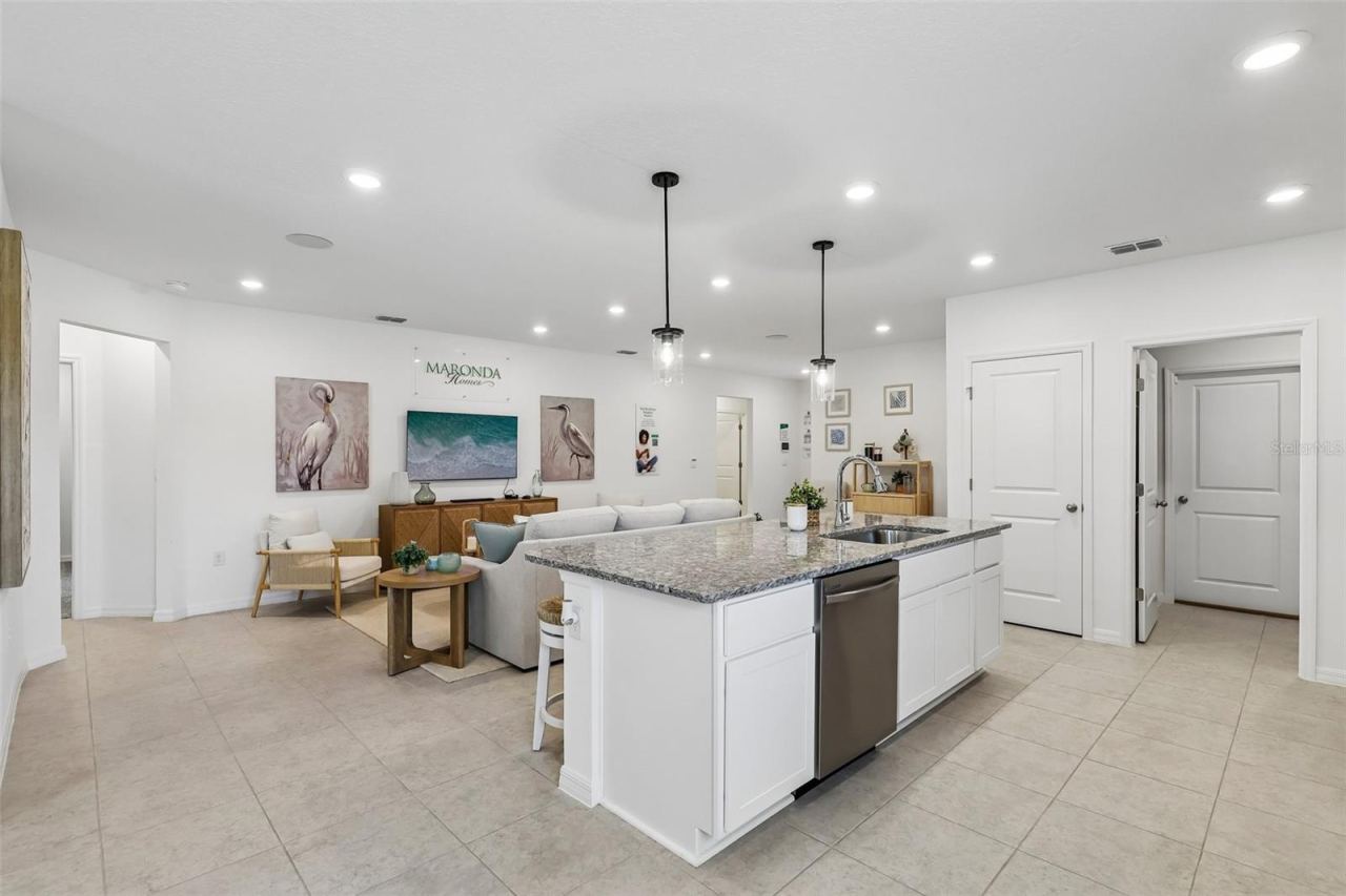 Photo 5 of 138 Brushwood Ln, Palm Coast, FL 32137