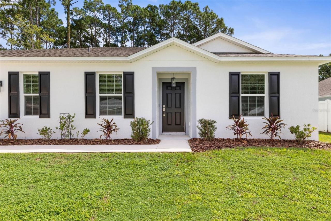 Photo 3 of 24 Beacon Mill Ln, Palm Coast, FL 32137
