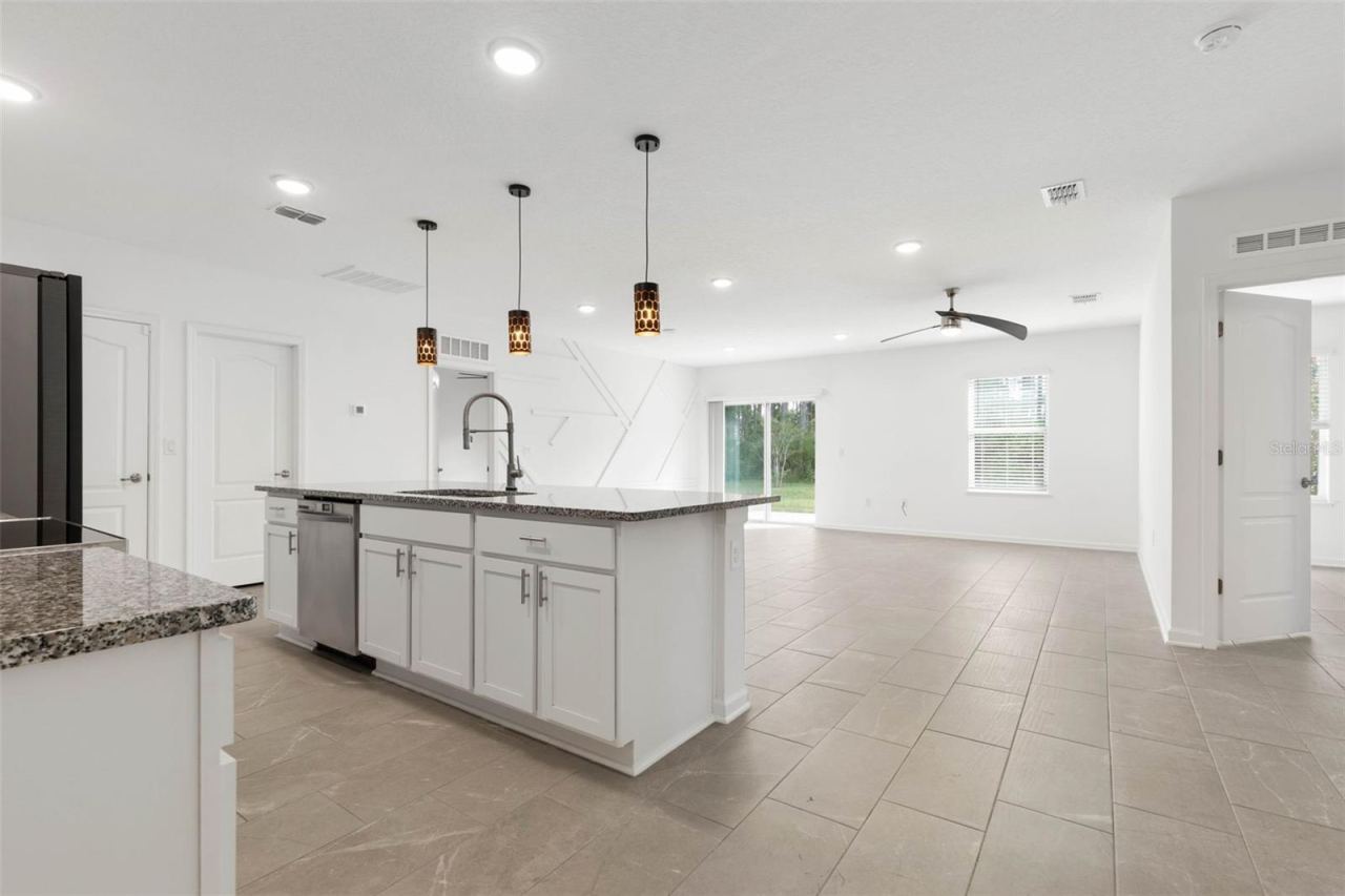 Photo 5 of 24 Beacon Mill Ln, Palm Coast, FL 32137