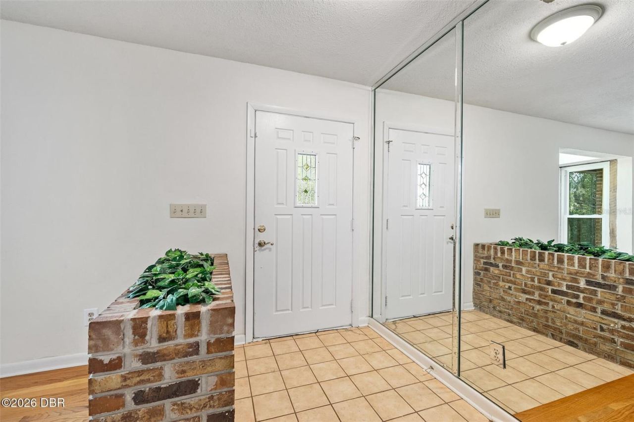Photo 5 of 7 Waterfront Ct, Ormond Beach, FL 32174
