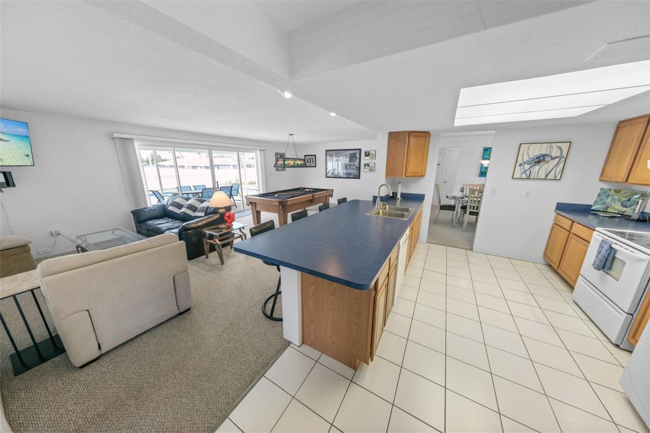 Photo 4 of 4346 Candlewood Ln, Ponce Inlet, FL 32127