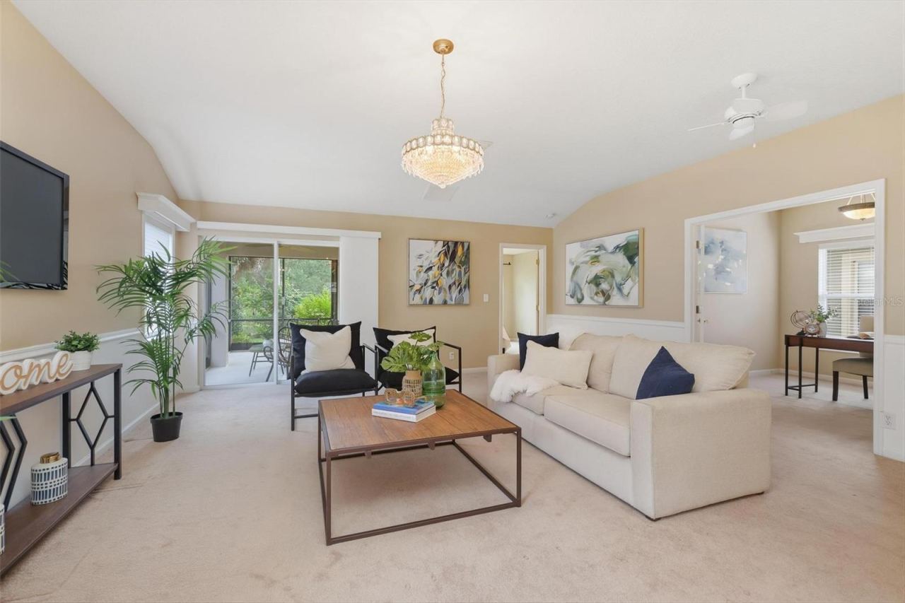 Photo 5 of 226 Stonington Way, Deland, FL 32724