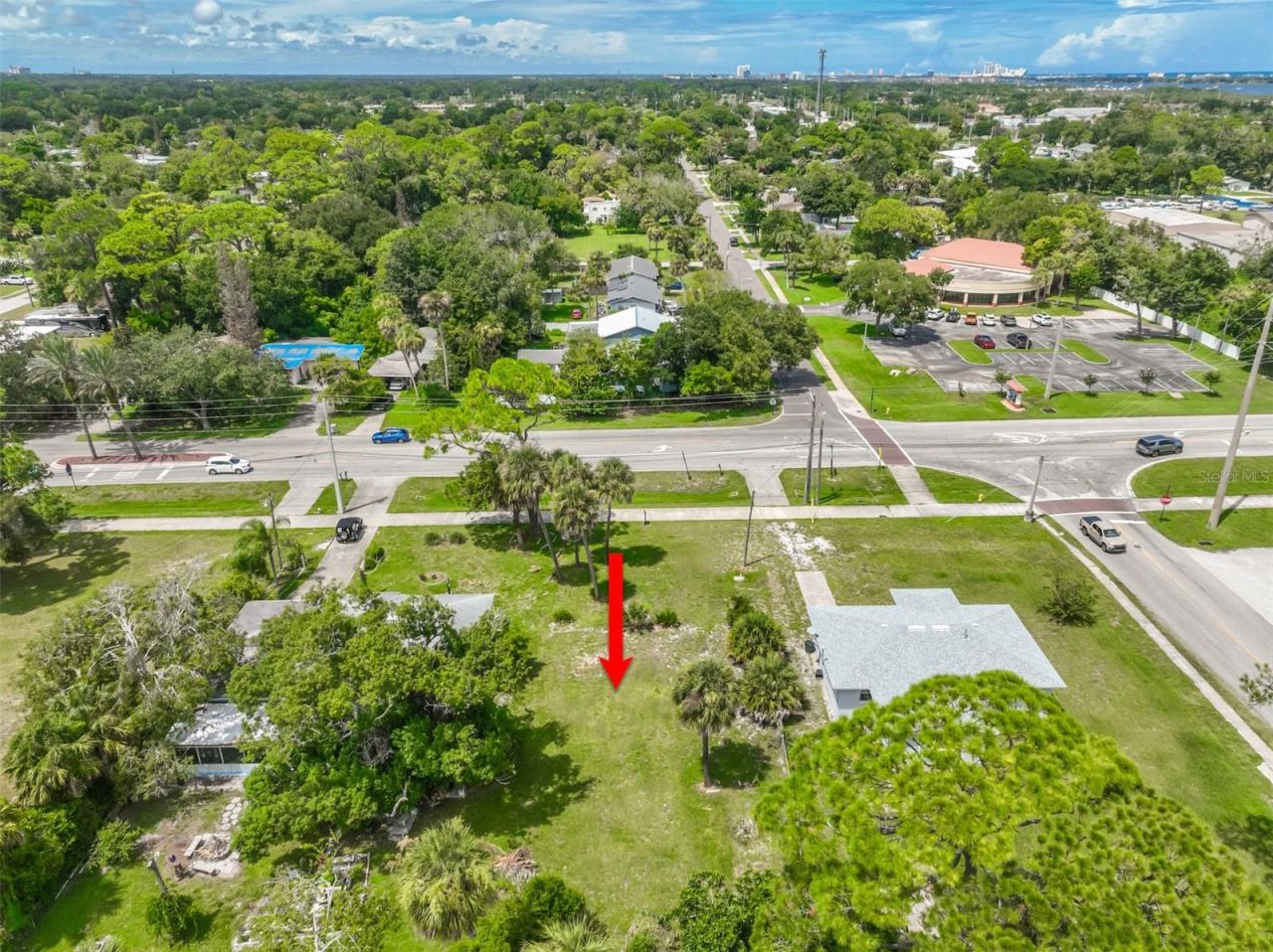 Photo 5 of 505 Big Tree Rd, South Daytona, FL 32119