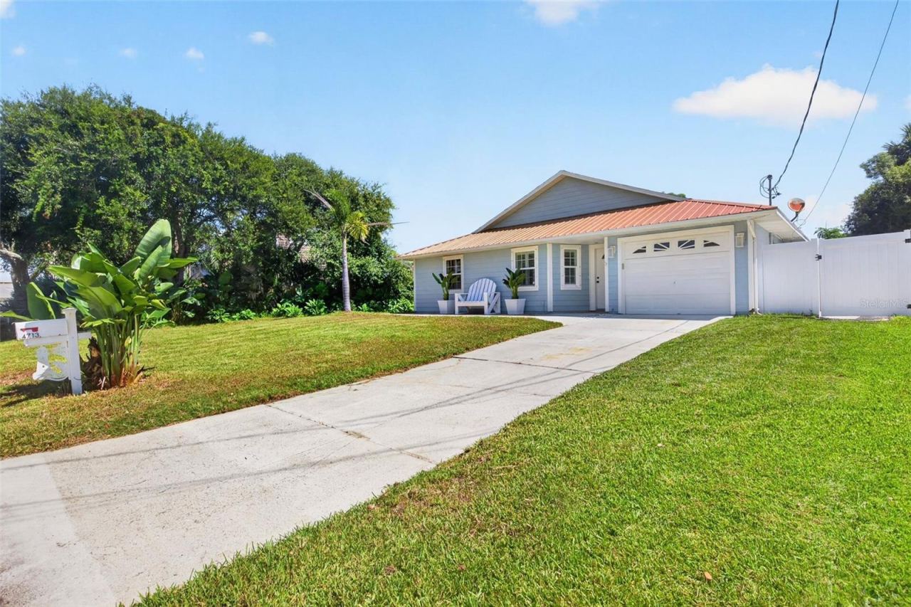 Photo 2 of 4713 Montrose Ave, Ponce Inlet, FL 32127