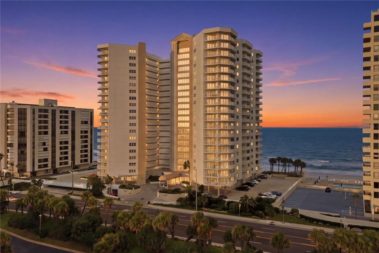 Photo 2 of 2937 S Atlantic Ave #1808, Daytona Beach Shores, FL 32118