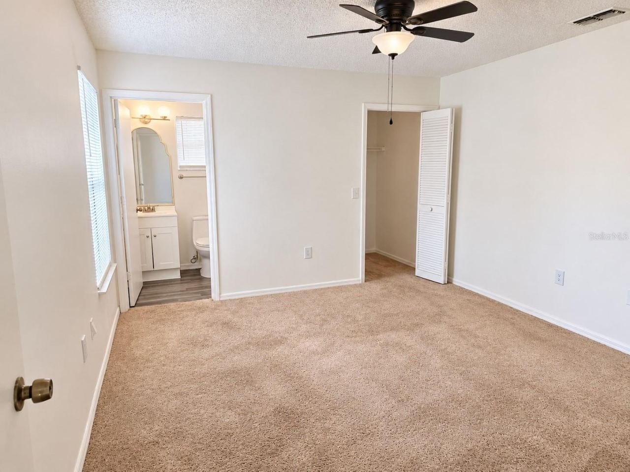 Photo 5 of 2581 Albury Ave, Deltona, FL 32738