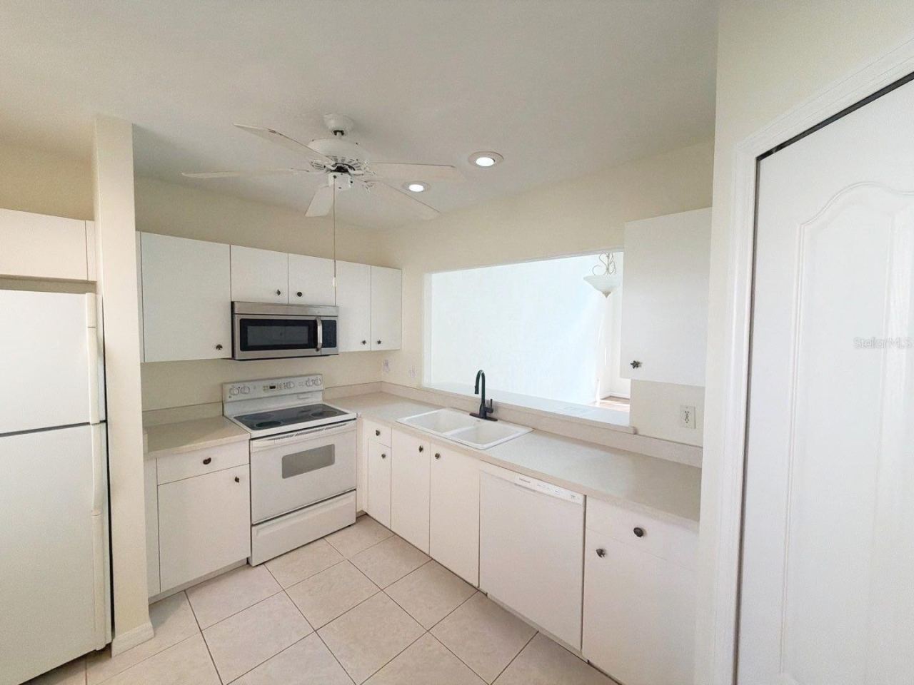 Photo 4 of 145 Nature Trl, Ormond Beach, FL 32174