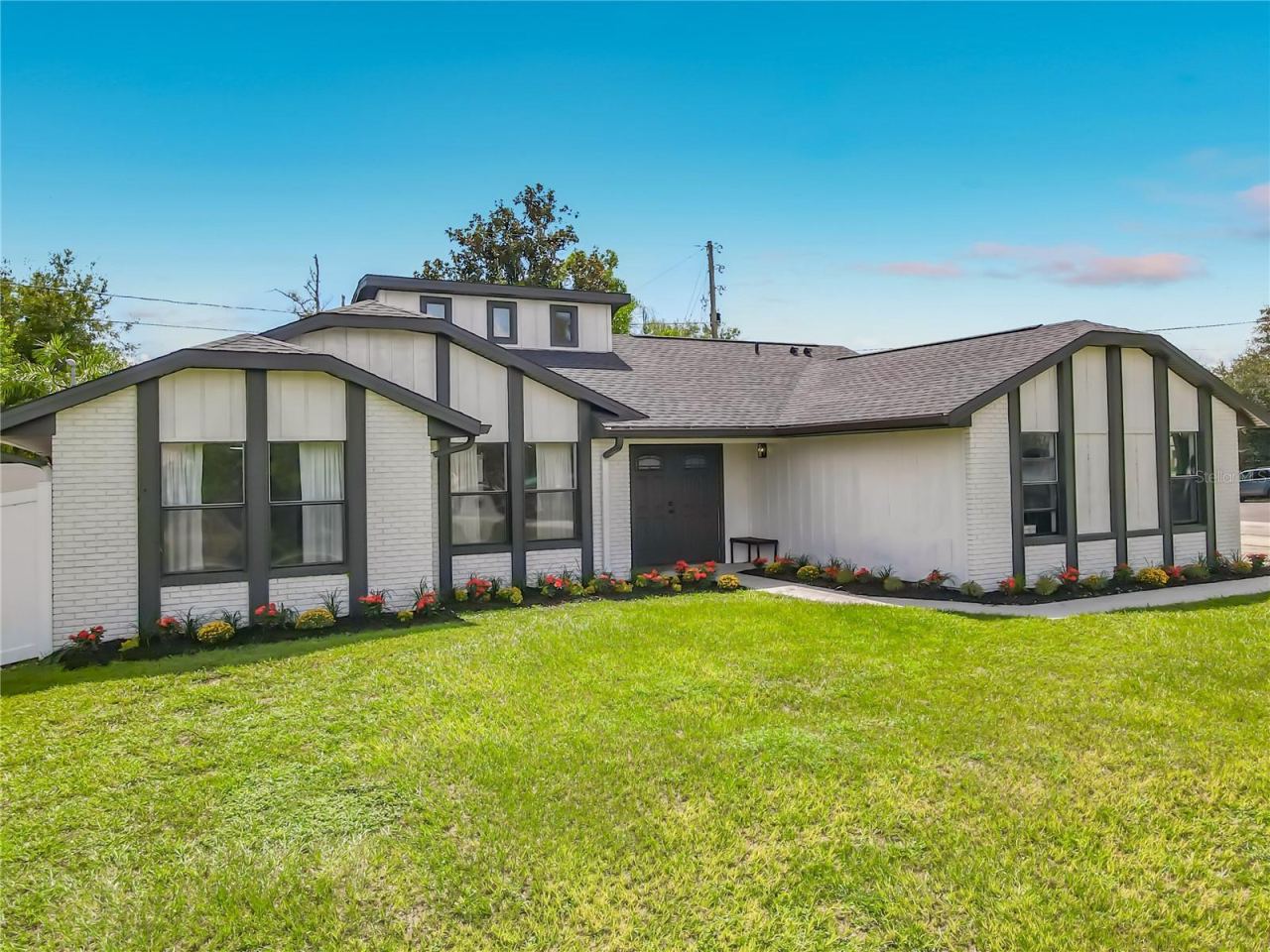 Photo 5 of 2121 Arrowhead Ave, Deltona, FL 32725