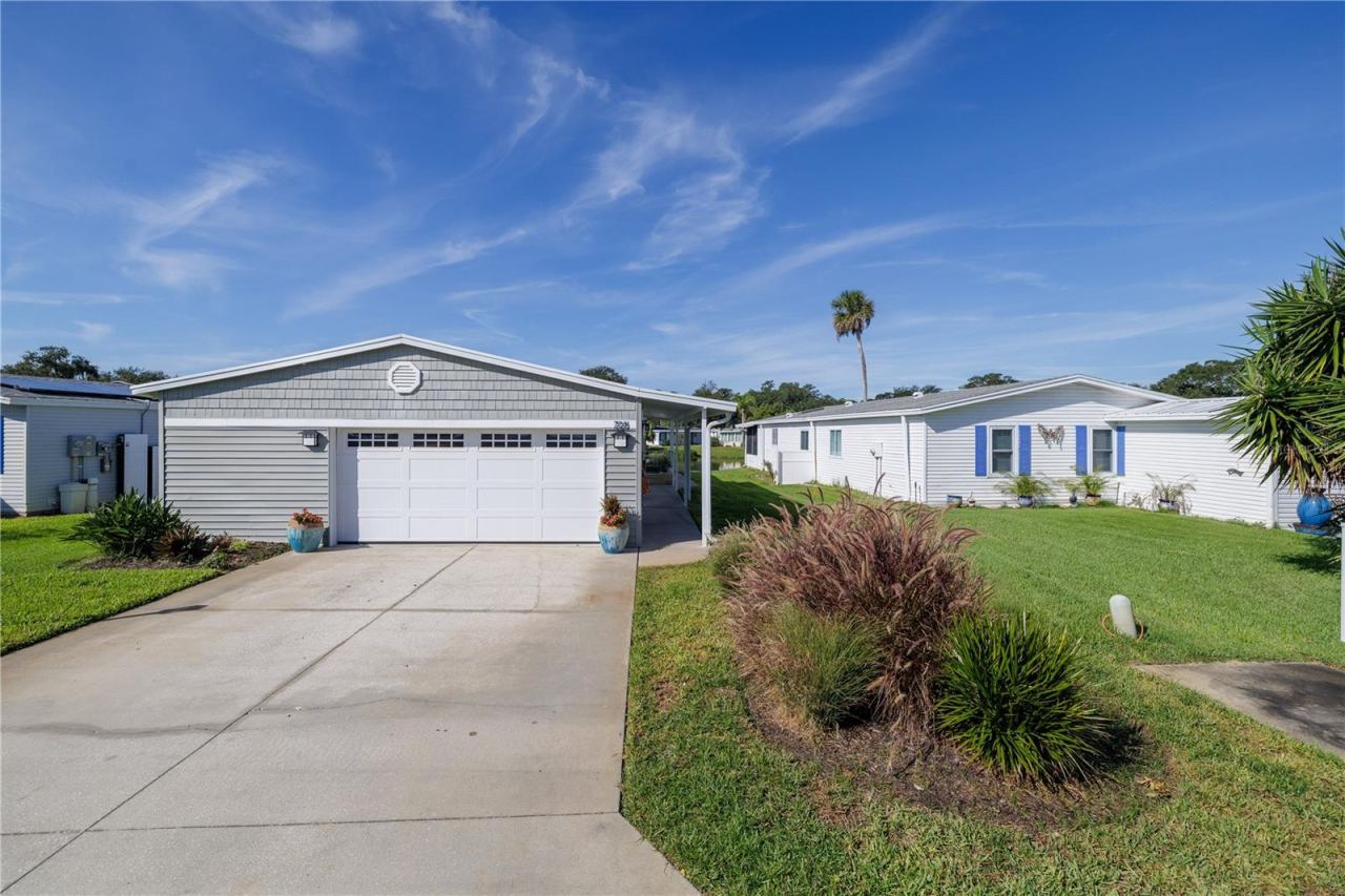 Photo 2 of 728 Navigators Way, Edgewater, FL 32141