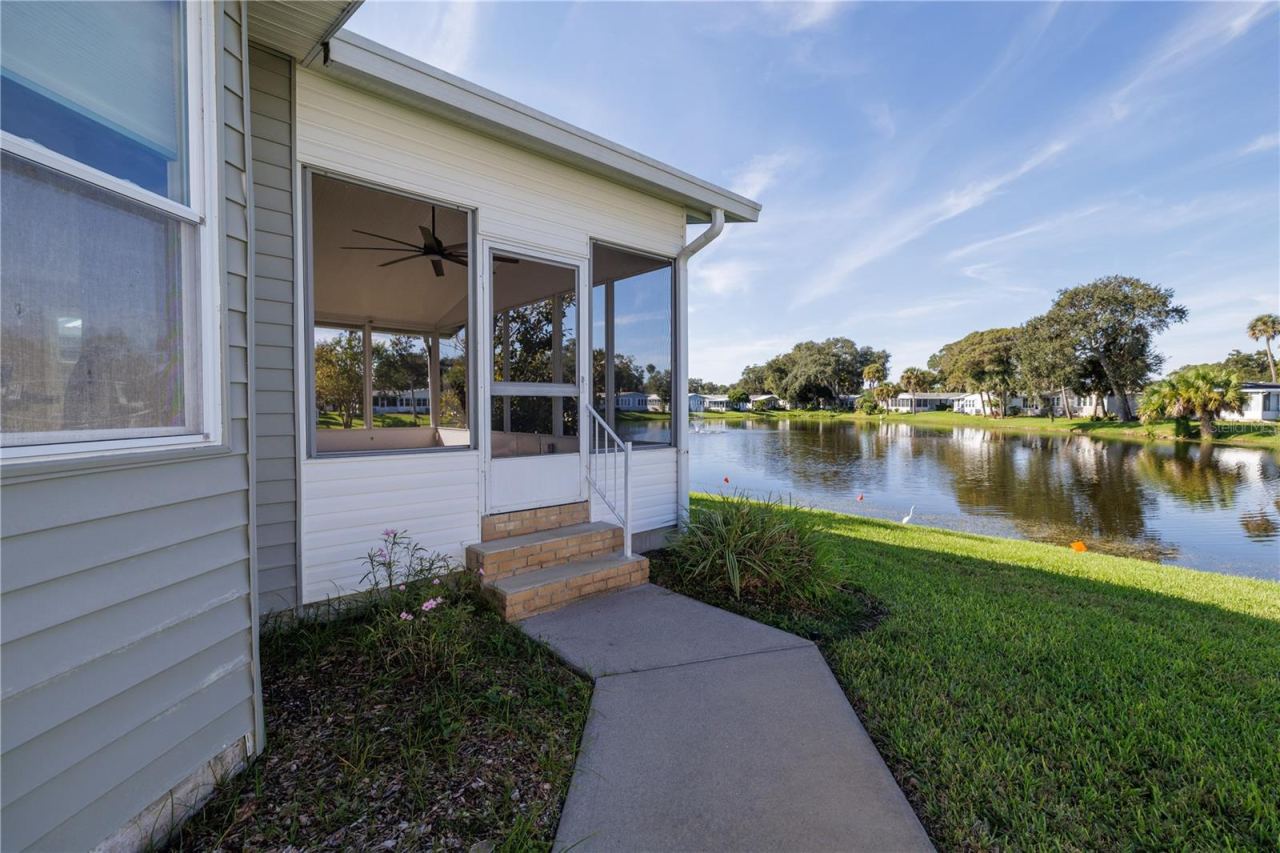 Photo 5 of 728 Navigators Way, Edgewater, FL 32141