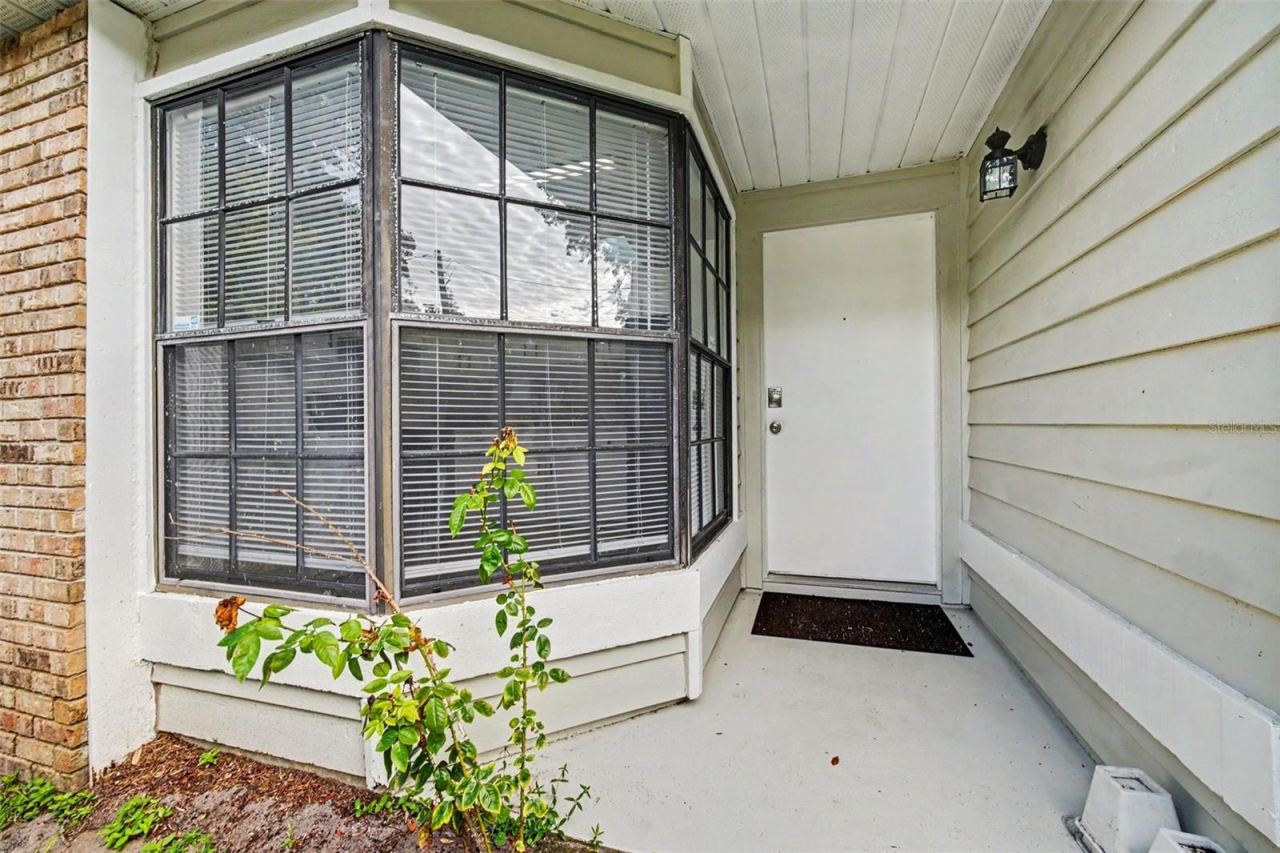 Photo 2 of 2362 Whitehorse St, Deltona, FL 32738