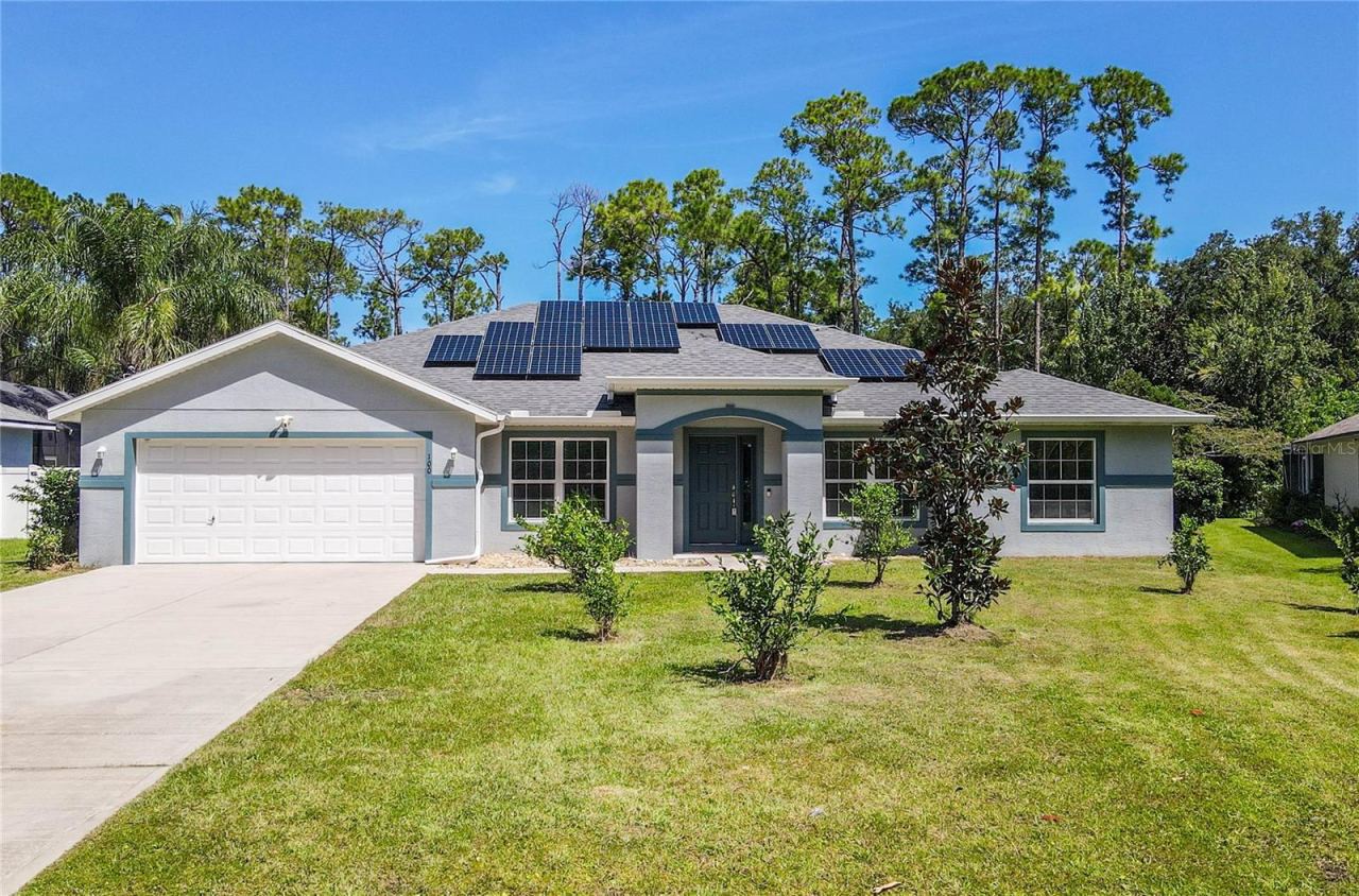 Photo 2 of 100 Boulder Rock Dr, Palm Coast, FL 32137