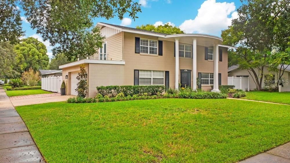 Photo 2 of 2572 Fifeshire Dr, Winter Park, FL 32792
