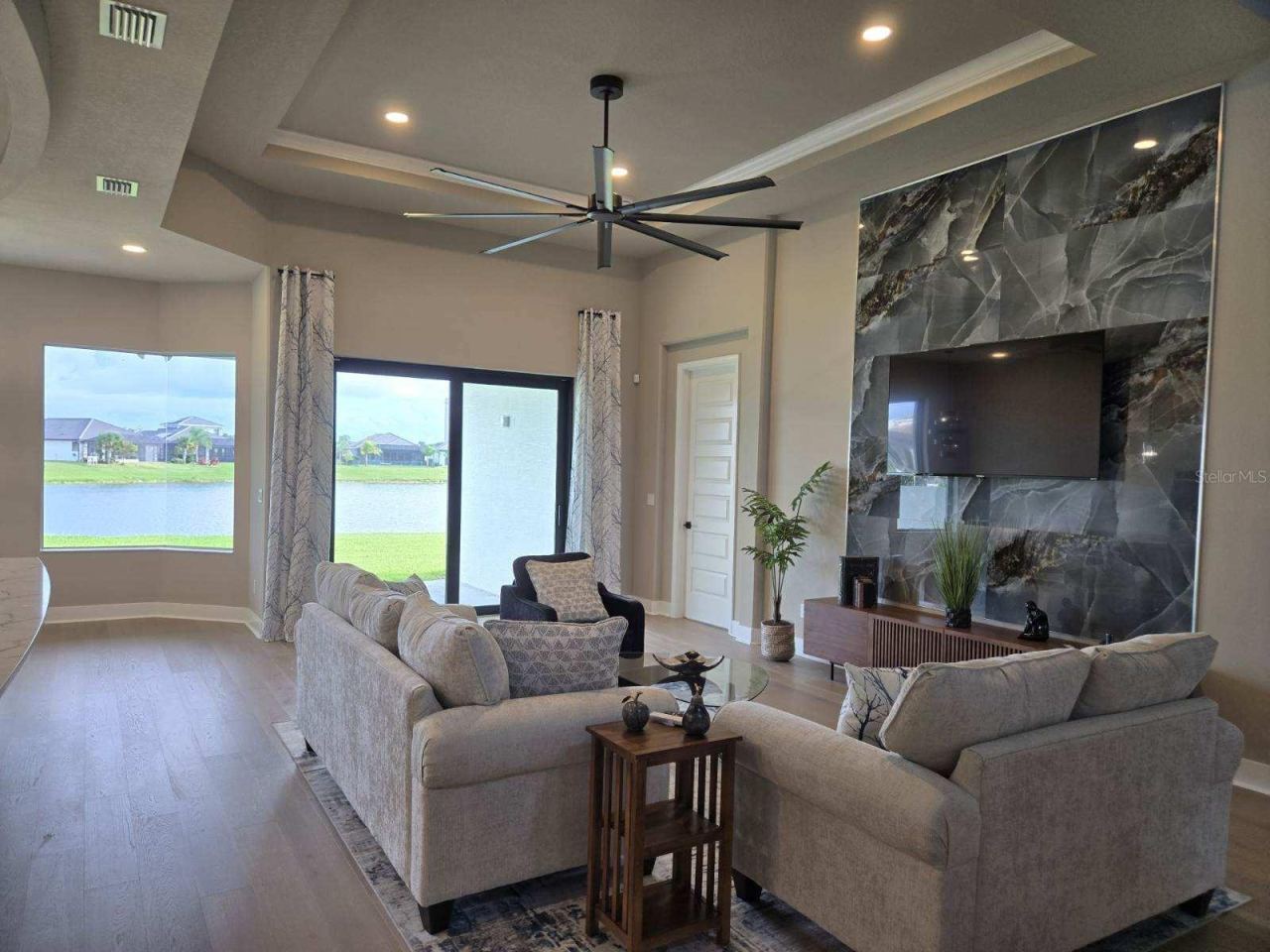 Photo 4 of 19 Del Palma Dr, Palm Coast, FL 32137