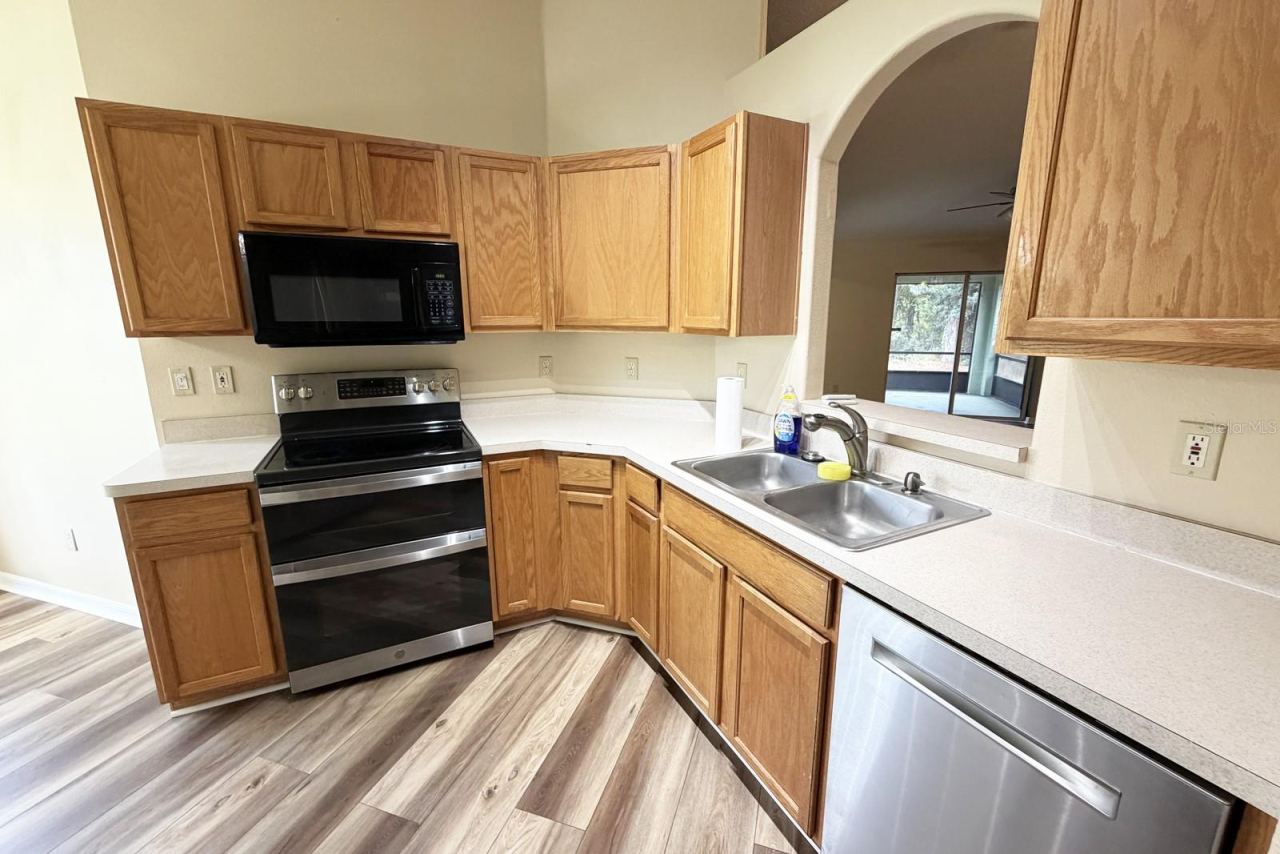 Photo 5 of 37 Red Clover Ln, Palm Coast, FL 32164