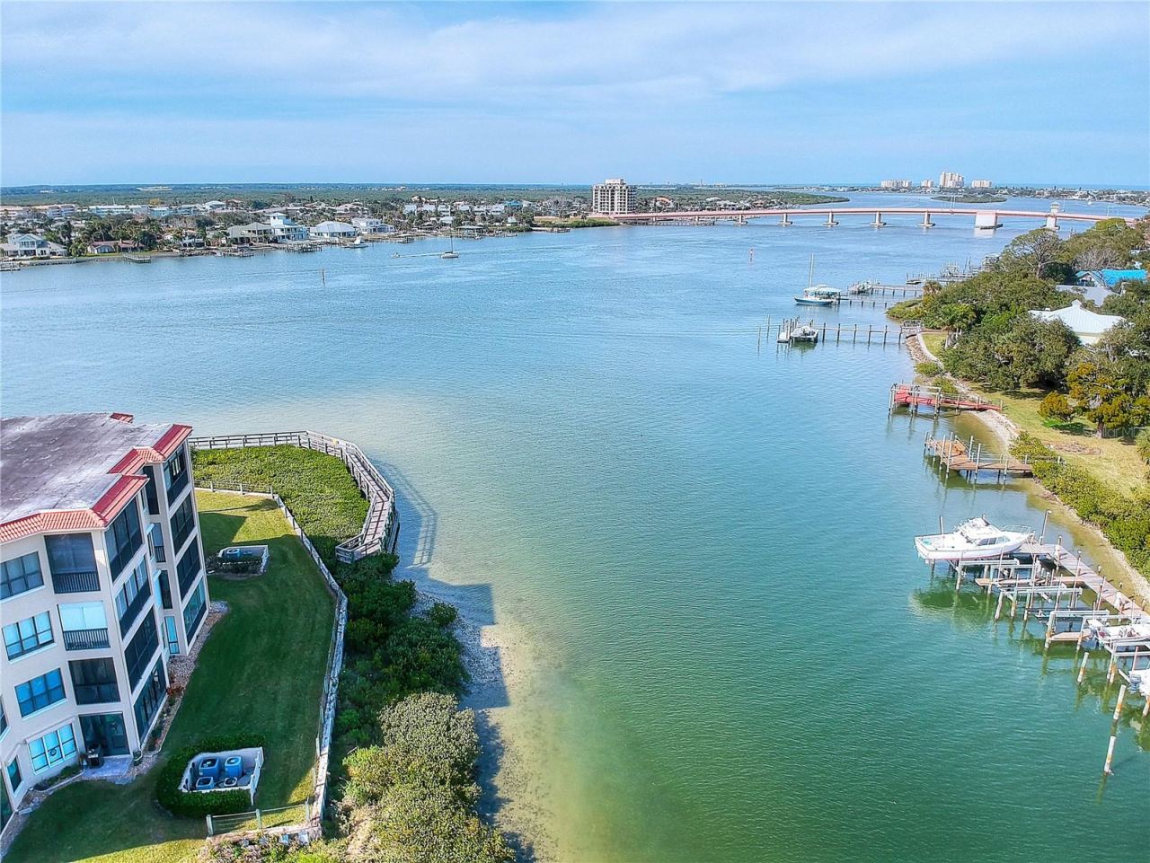 Photo 4 of 436 Bouchelle Dr #105, New Smyrna Beach, FL 32169