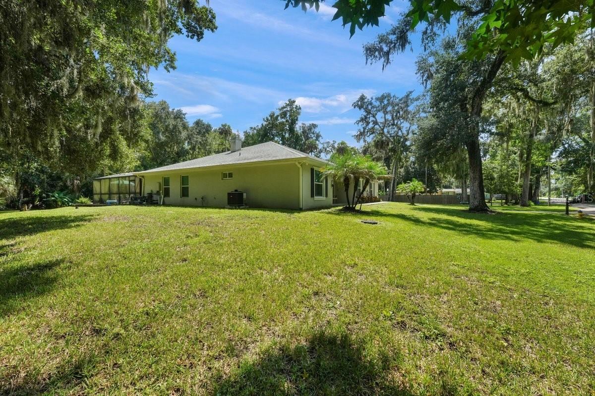 Photo 5 of 2176 Juanita Dr, New Smyrna Beach, FL 32168
