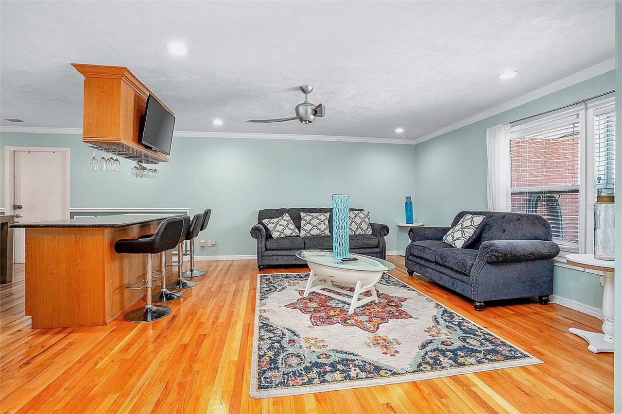 Photo 4 of 151 Sea Isle Cir, South Daytona, FL 32119