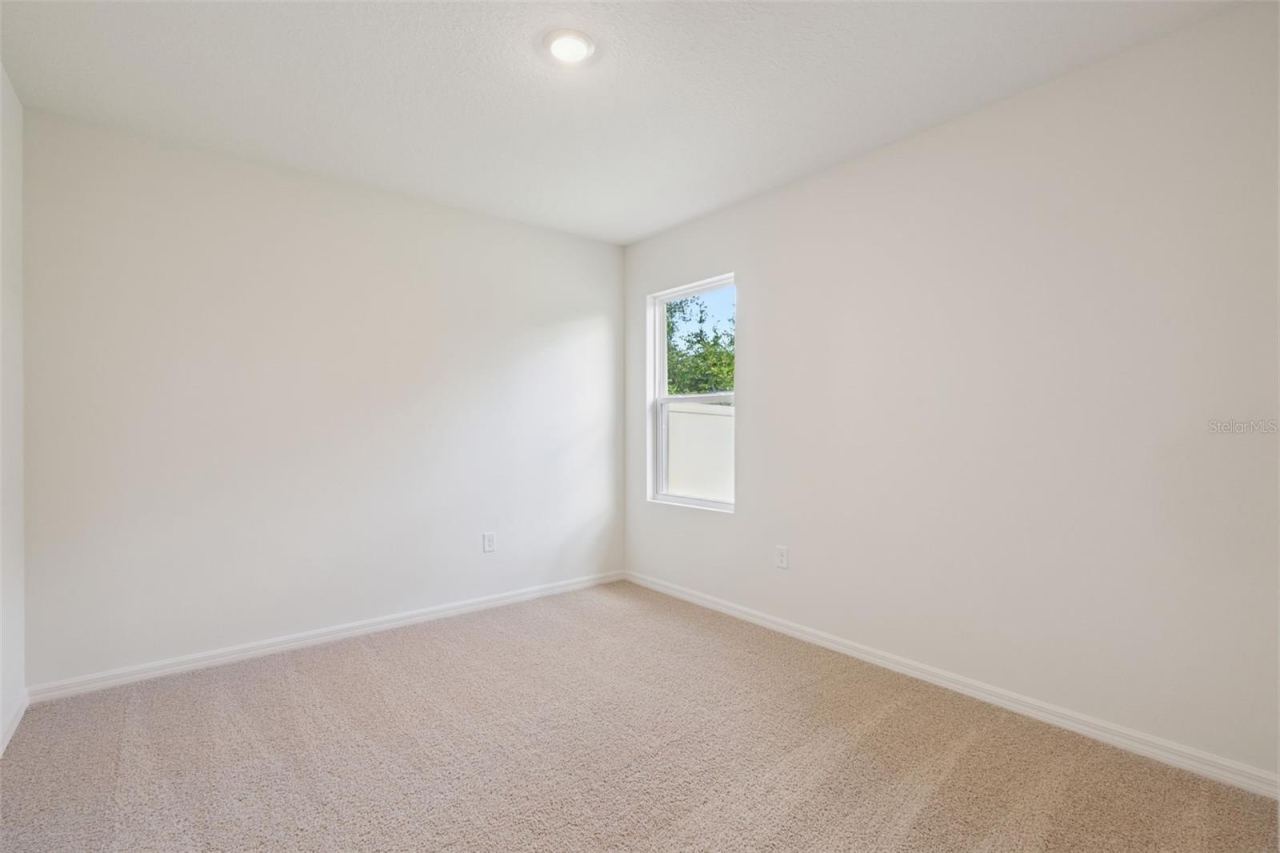 Photo 4 of 1160 Morfontaine St, Daytona Beach, FL 32124