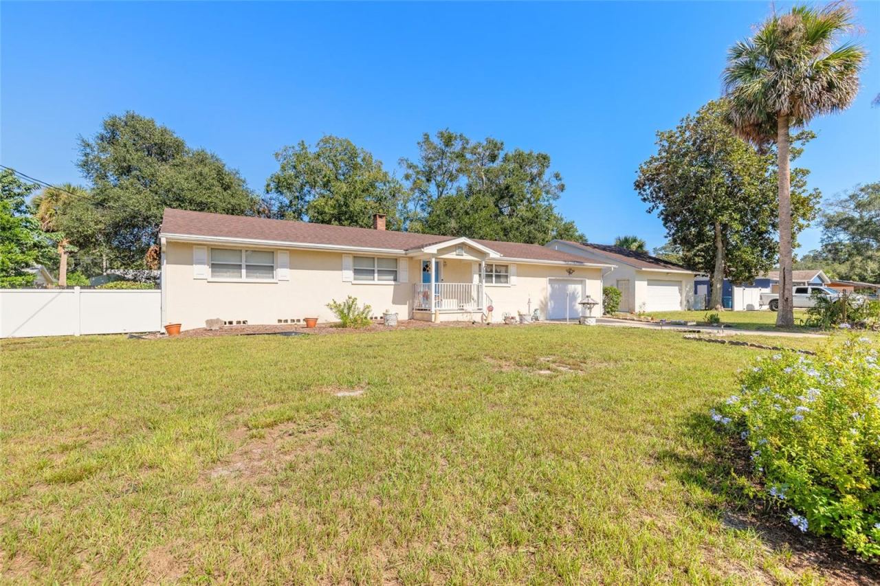 Photo 5 of 1425 San Jose Blvd, Daytona Beach, FL 32117