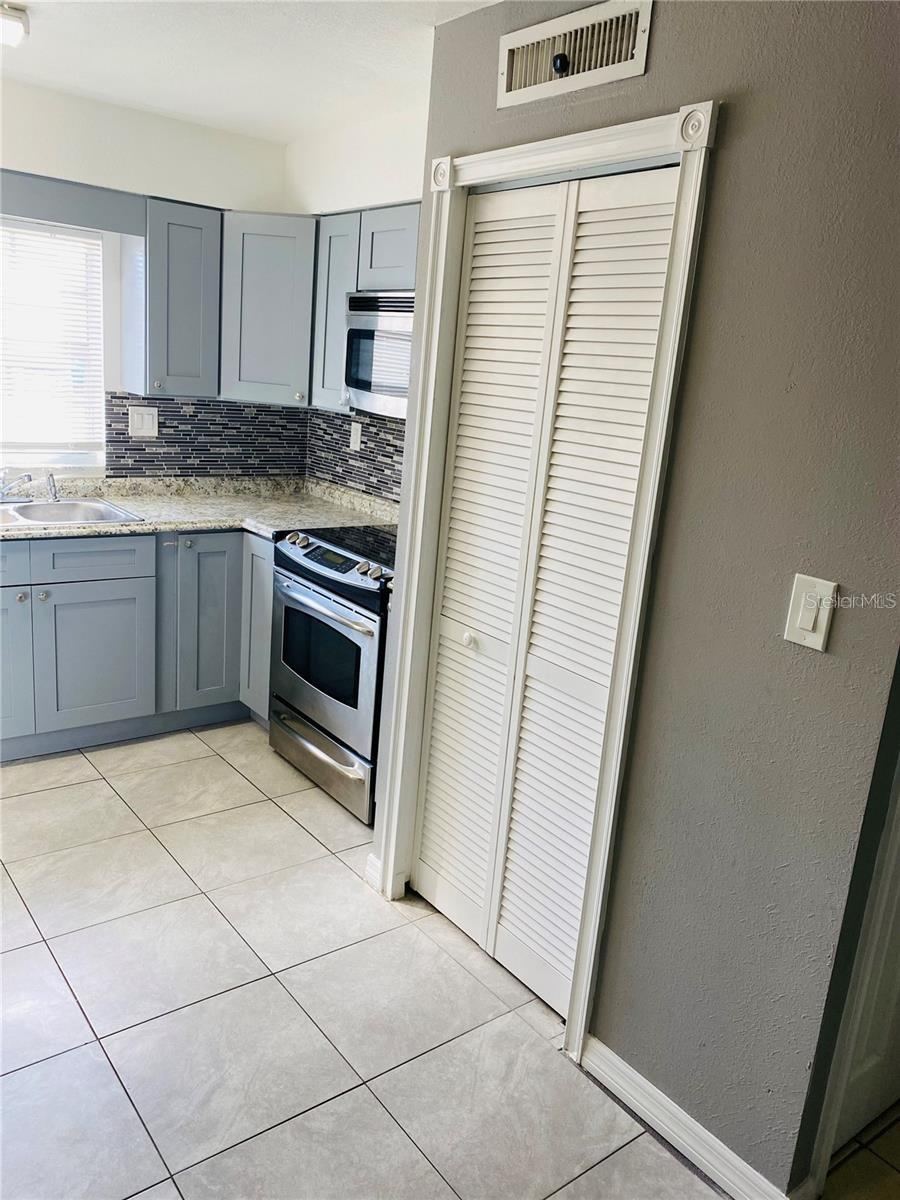 Photo 4 of 7453 Daniel Webster Dr #a5, Winter Park, FL 32792